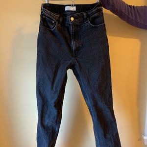 Black Abercrombie 90s straight ultra high rise jeans